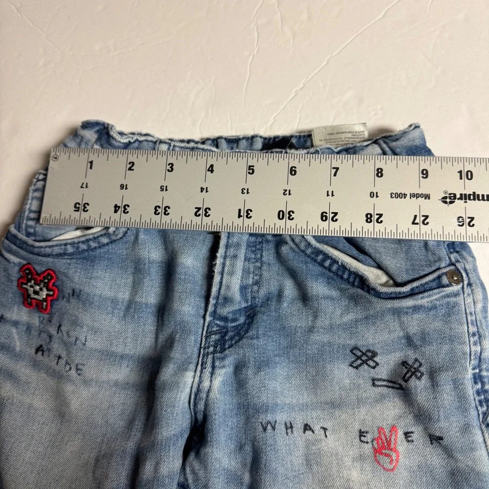 H&M Relaxed Tapered Leg Denim Jeans Distressed‎ Graphics Kids Size 3-4Y